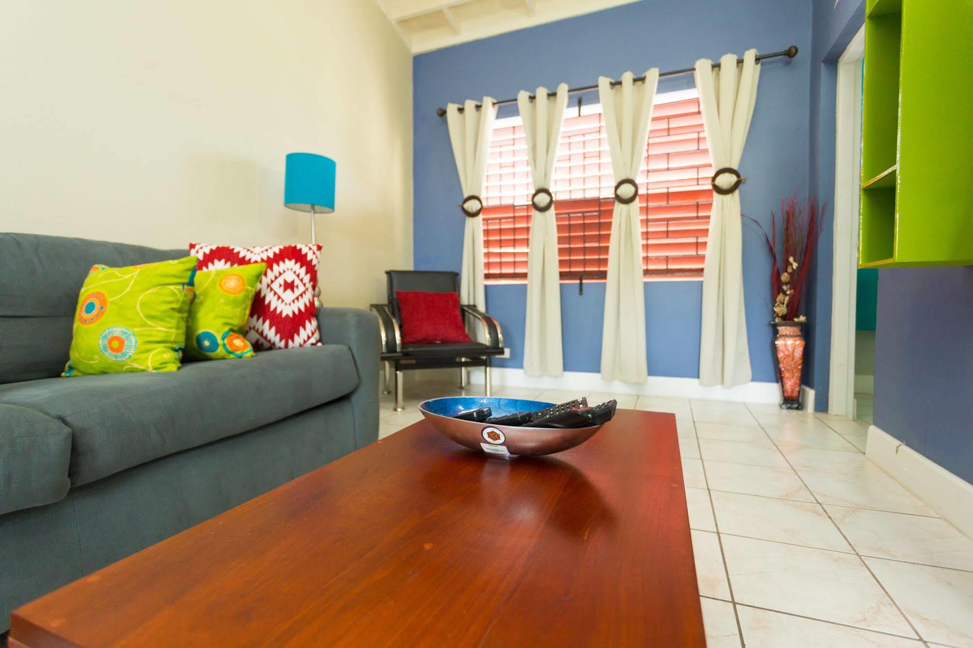Casa Tamar Guest Apartment Kingston Buitenkant foto